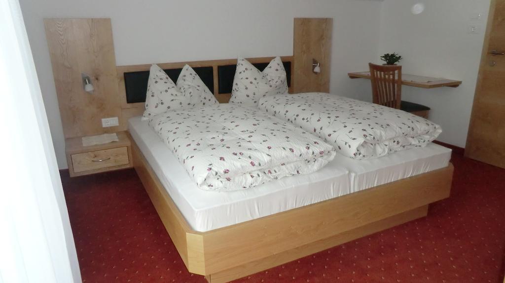 Garni Pircher Dorf Tirol Zimmer foto